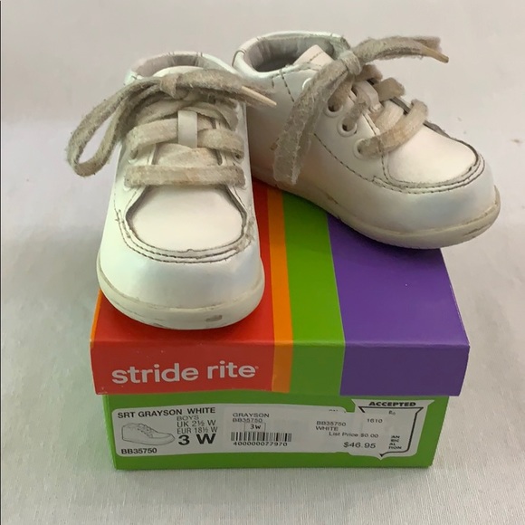 white stride rite walking shoes
